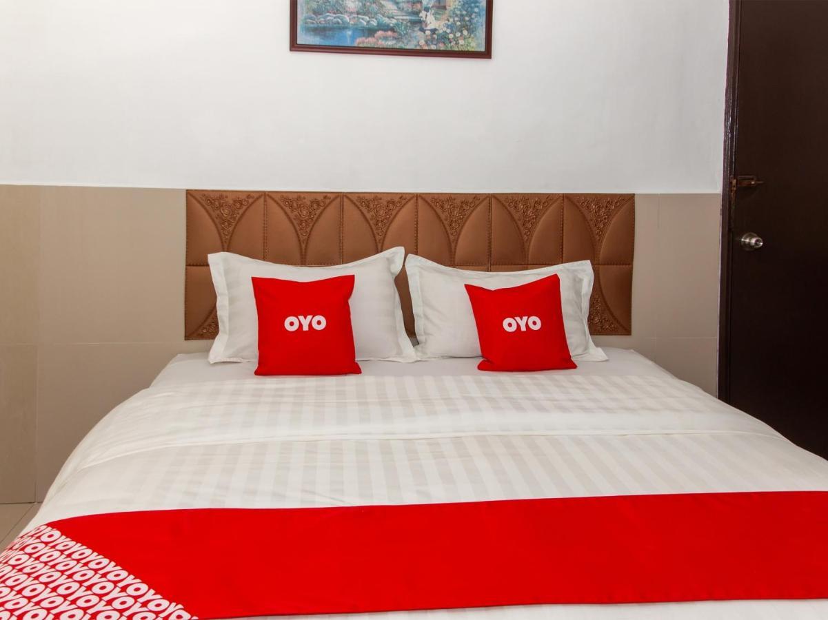 Oyo 89851 Leila Hotel Sandakan Exterior photo