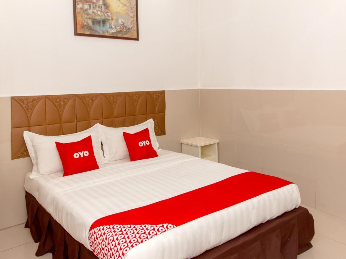 Oyo 89851 Leila Hotel Sandakan Exterior photo